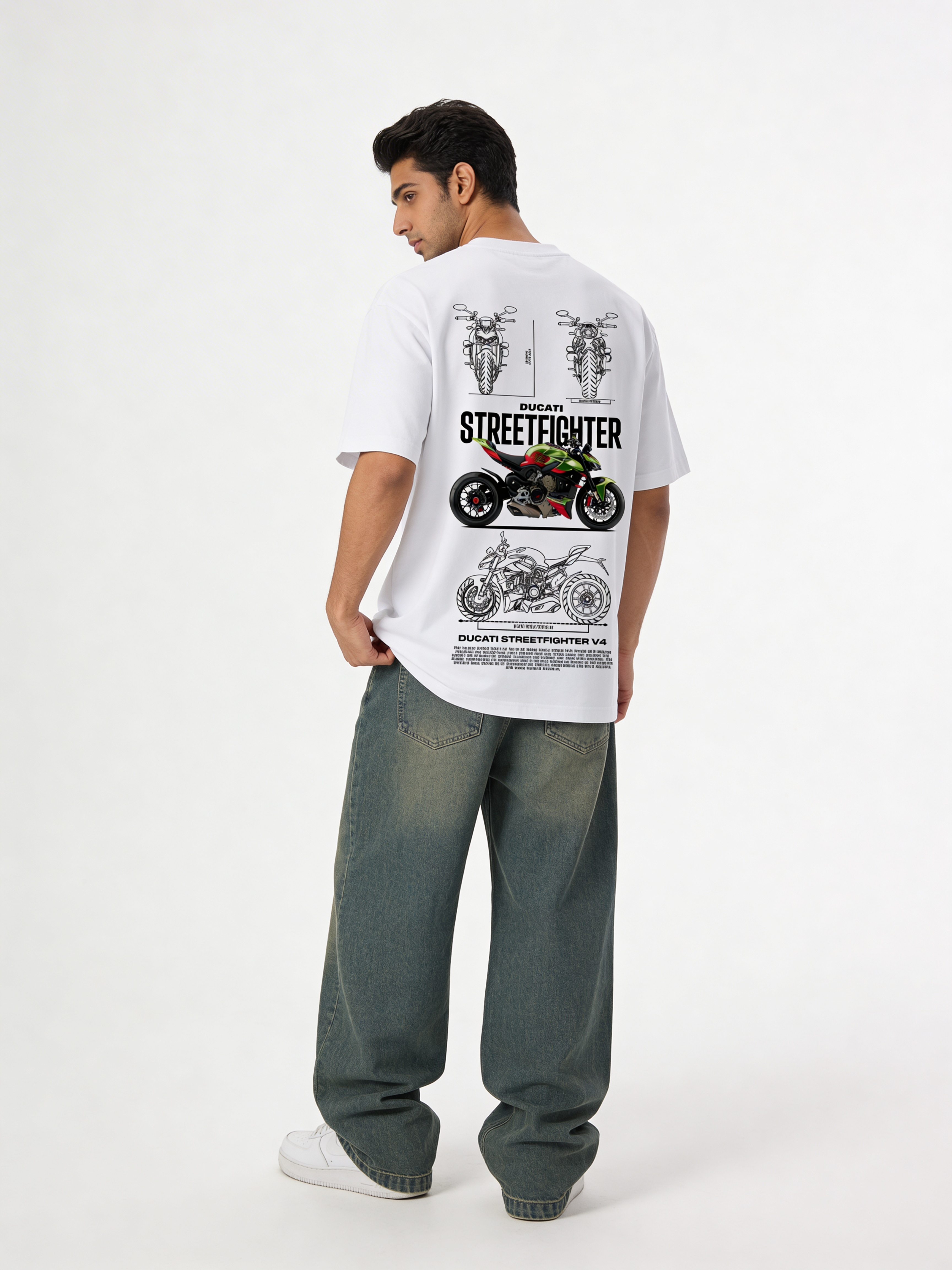 Unisex Oversized Classic T-Shirt - Ducati Street Fighter