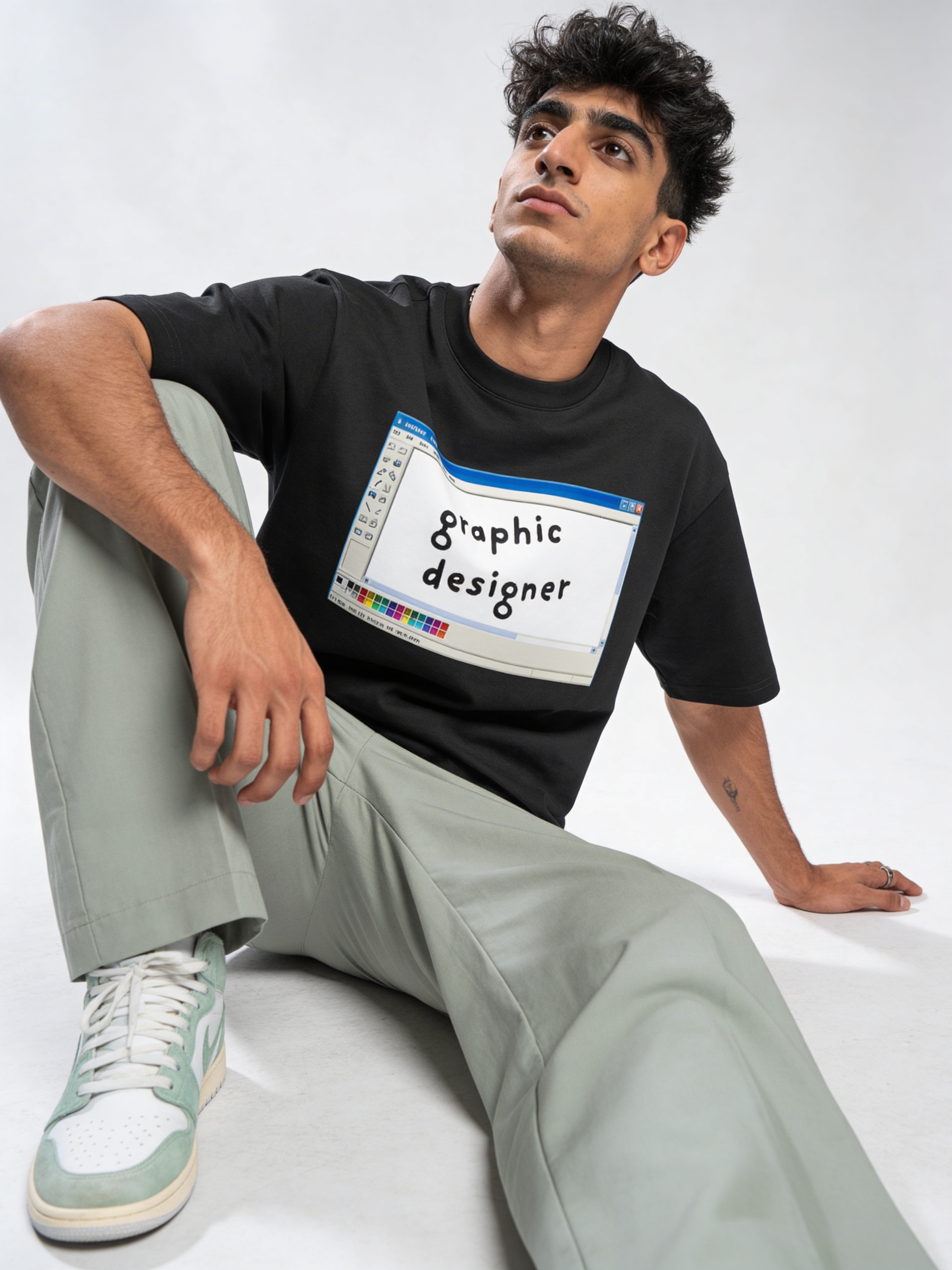 Unisex Oversized Classic T-Shirt - Graphics Designer